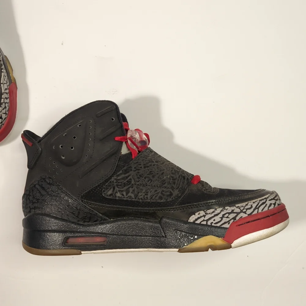 Air Jordans Son Of Mars Black Cement Sneakers - Mens Size 9